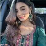 single girl dp attitude